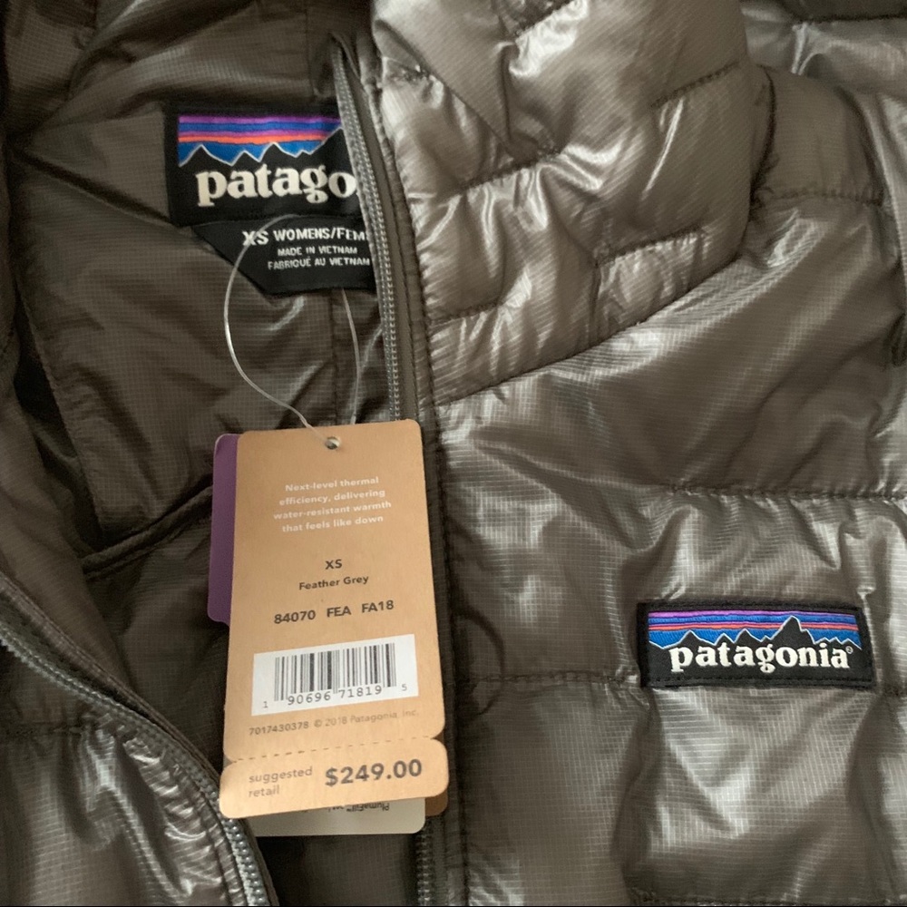 Patagonia Women's Micro Puff Jacket - Picture 6 of 7
